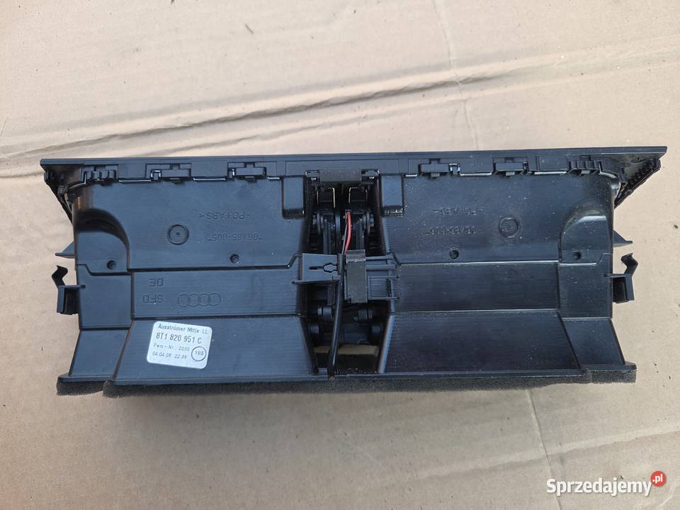 Audi A4 B8 Kratki nawiewu 8T1820951C Rybno sprzedam