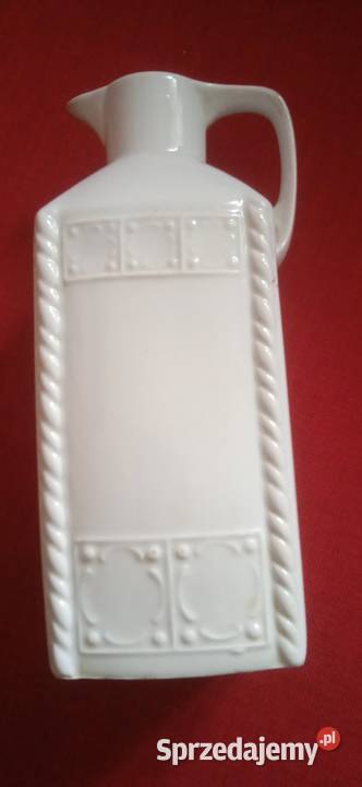 Stary porcelanowy dzbanek do oleju sygnatuta