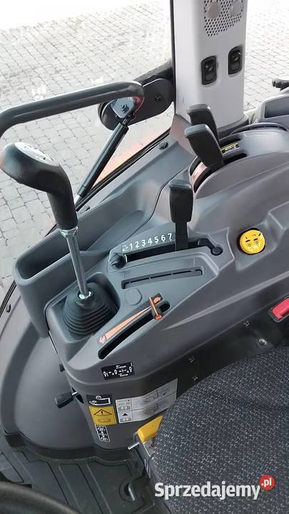 Ciągnik Kubota L2522 z fabryczną kabiną Kielce