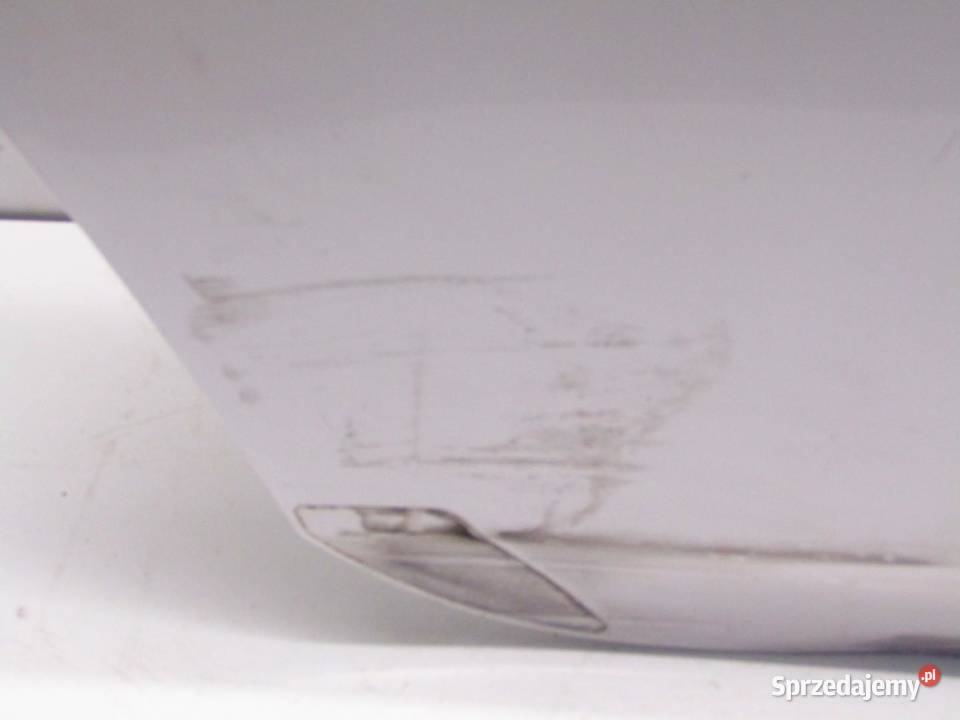 DRZWI TYLNE PRAWY TYŁ 070 TOYOTA PRIUS III LIFT sprzedam