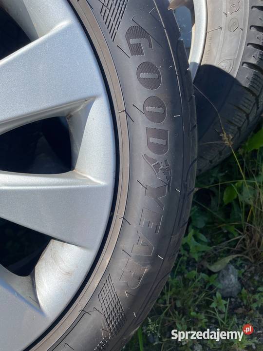 Alufelgi BMW z Oponami Wilkowice sprzedam