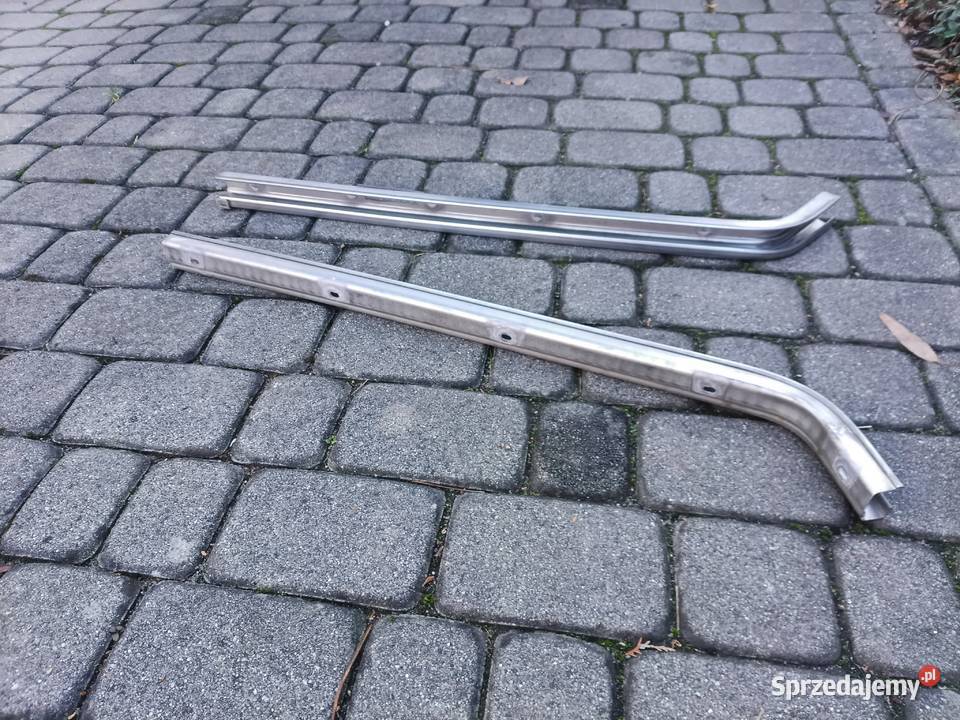 Prowadnica drzwi caddy 2K0843872 L 2K0843871 R Motoryzacja śląskie Lubliniec sprzedam