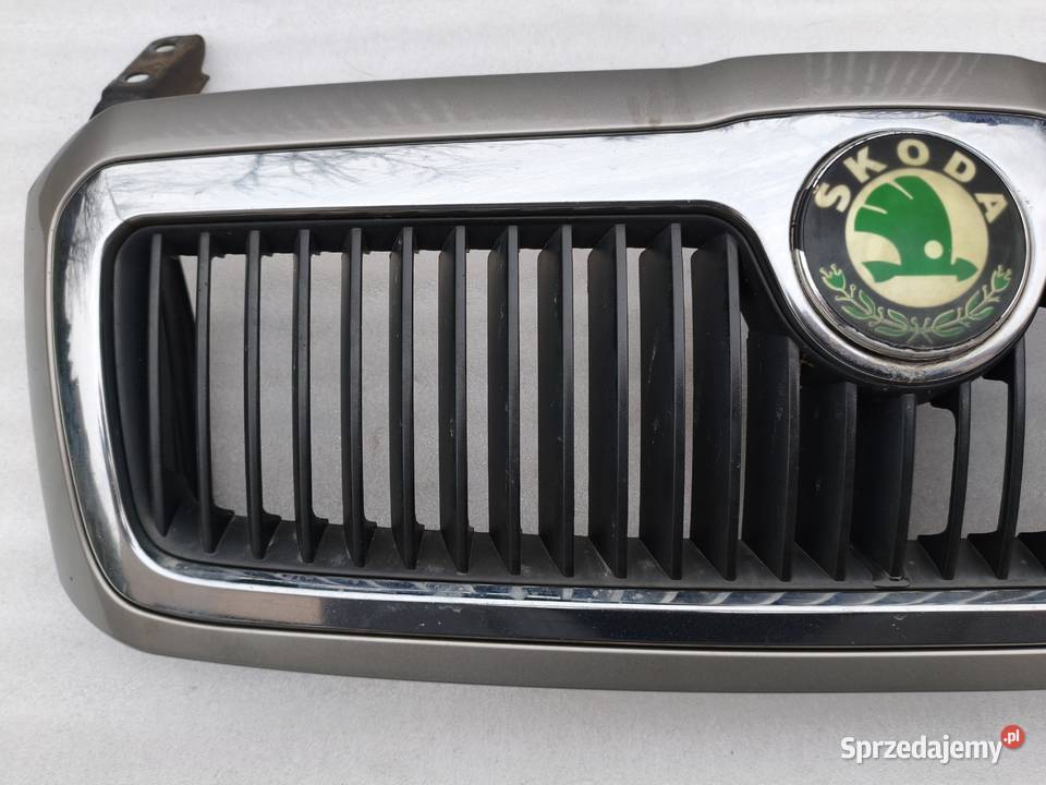 Atrapa Grill Skoda Octavia I Lift 9202 Złota sprzedam