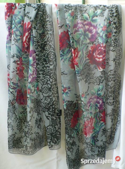 szalik duży cienki w róże Suwałki