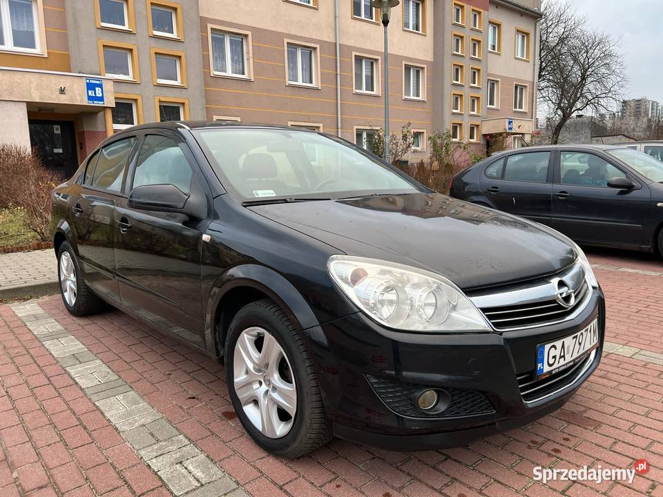 Opel Astra 16 benzyna ładne zadbane auto 2009 Gdańsk