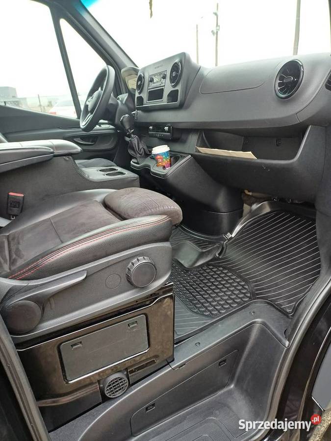 Sprinter 907 TOURER 20 CDI3171702023VIP 9 przyciemniane szyby Sprinter Ostrów Wielkopolski