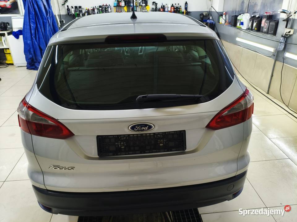 Ford Focus MK3 salon dużym serwisie nie wymaga Piotrków Trybunalski