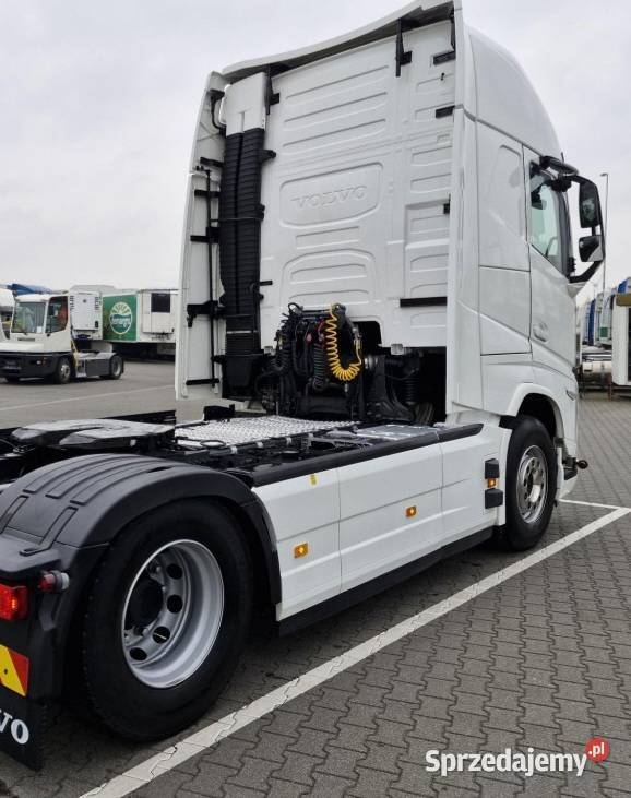 Volvo FH NOWY MODEL 12777cm3 Warszawa