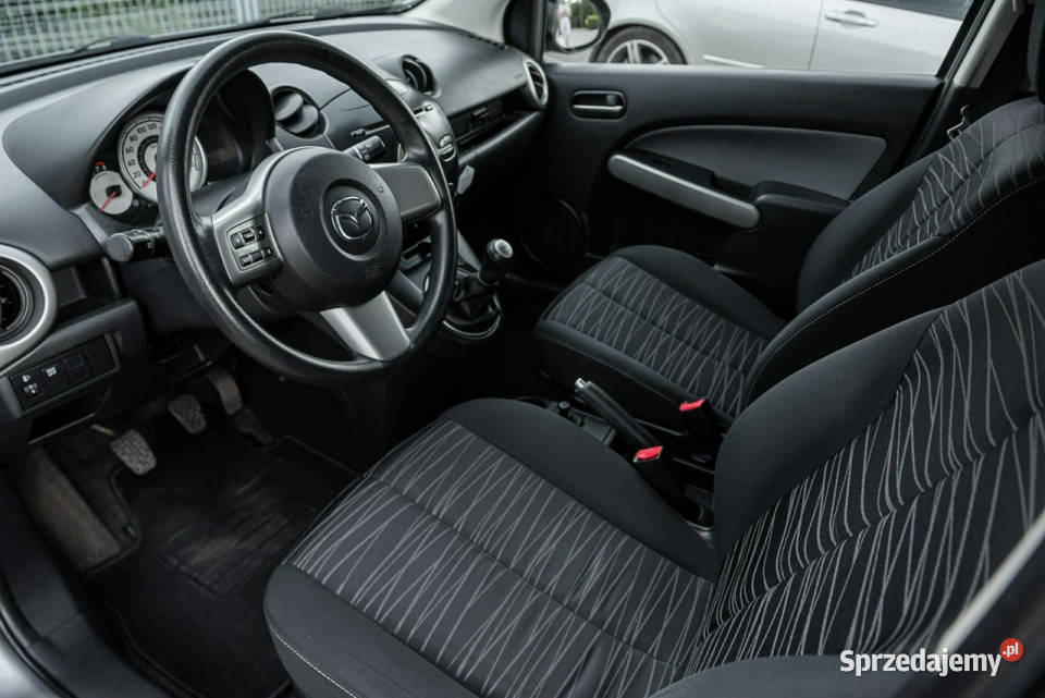 Mazda 2 Klimatyzacja 127 Super Stan Opłacona II serwisowany w ASO Zwoleń sprzedam