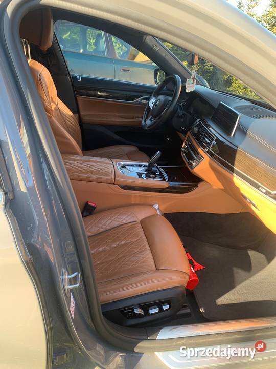 BMW seri 7 Rok produkcji 2019 sprzedam