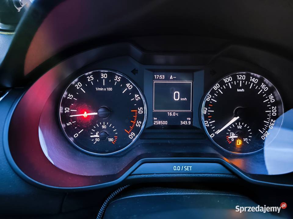 Skoda Octavia III Combi biała manualna Legnica