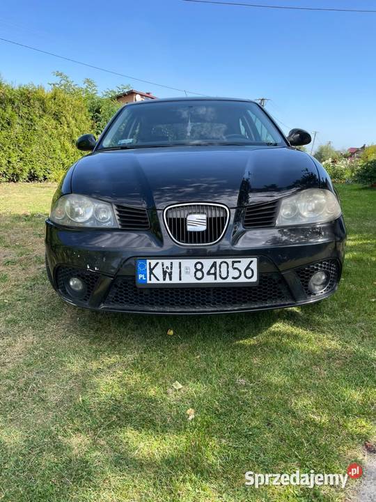 Seat Ibiza 2007 14 16V 85 uszkodzony Mietniów sprzedam