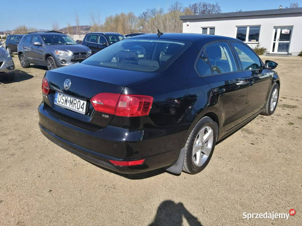 Volkswagen Jetta 16 105 klima elektryka zadbany ESP Strzegom
