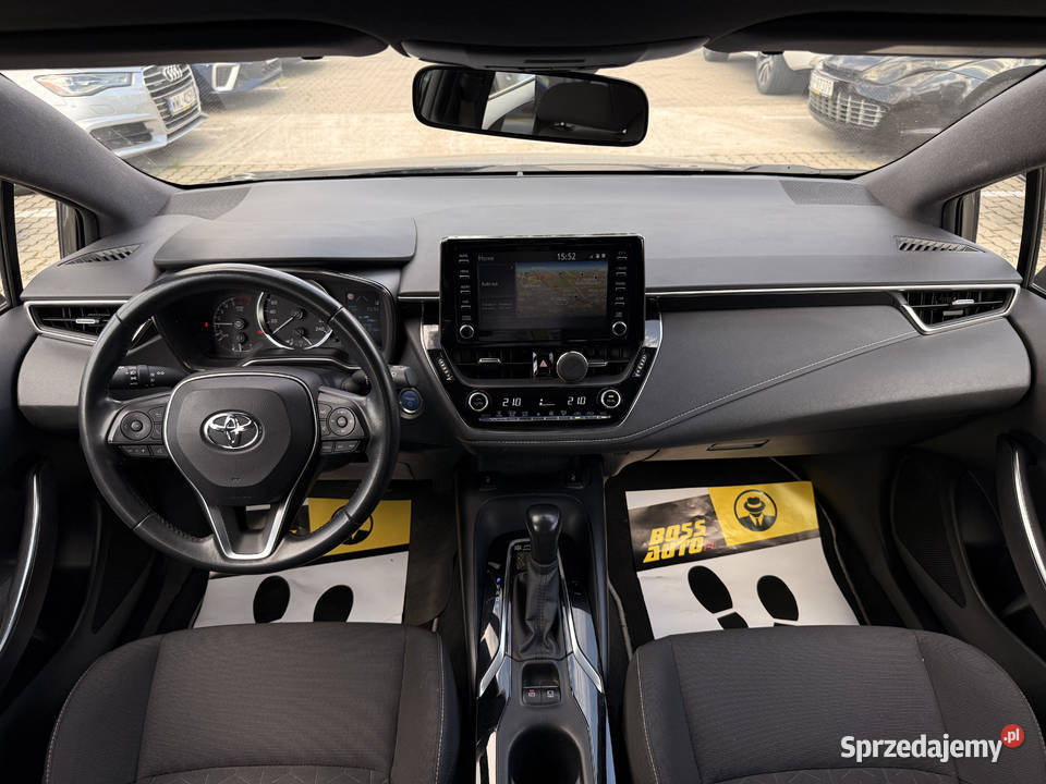 Toyota Corolla 2021 142700km Warszawa