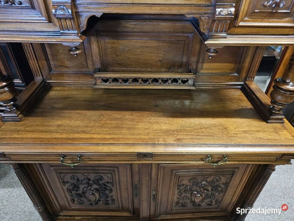 Kredens eklektyczny Brójce