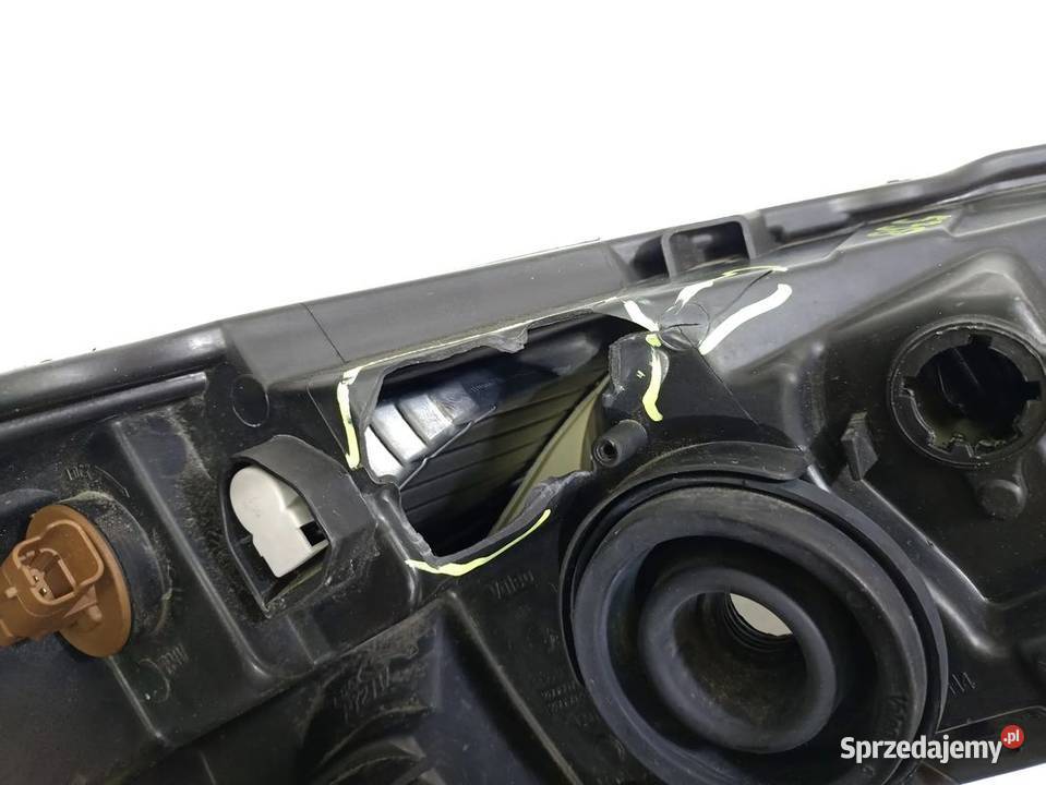 DACIA DOKKER 2018R REFLEKTOR LEWY LAMPA PRZÓD osobowe Skarżysko-Kamienna