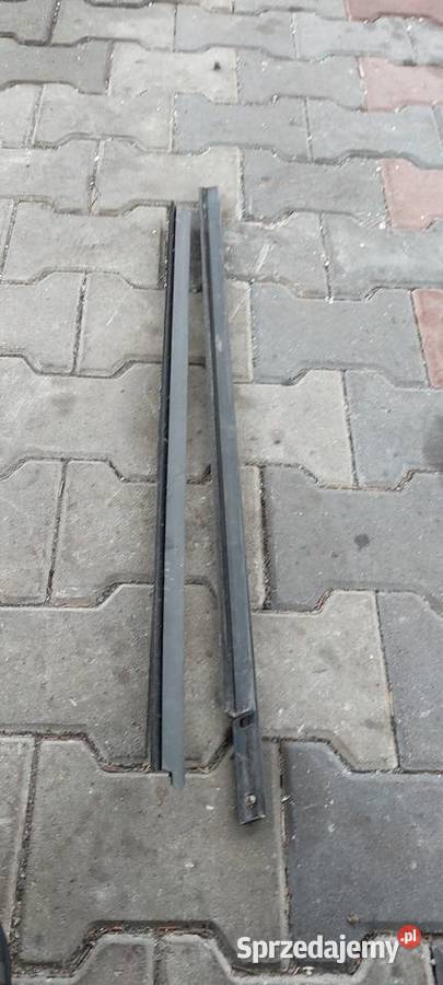 Listwa zgarniająca wodę lewy przód Saab 93 9802 osobowe