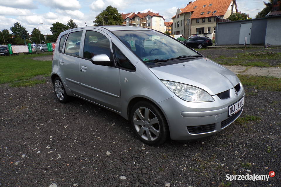 Mitsubishi Colt VI 13 Benz 95 Zarejestrowany srebrny Piła