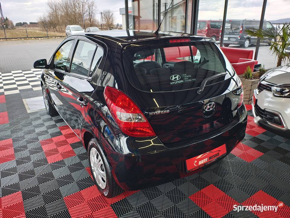 HYUNDAI I20 12 Benzyna Niski przebieg ZADBANY Zarszyn