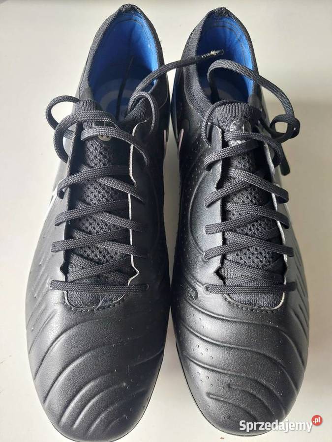 Korki do gry w piłkę Papowo Biskupie