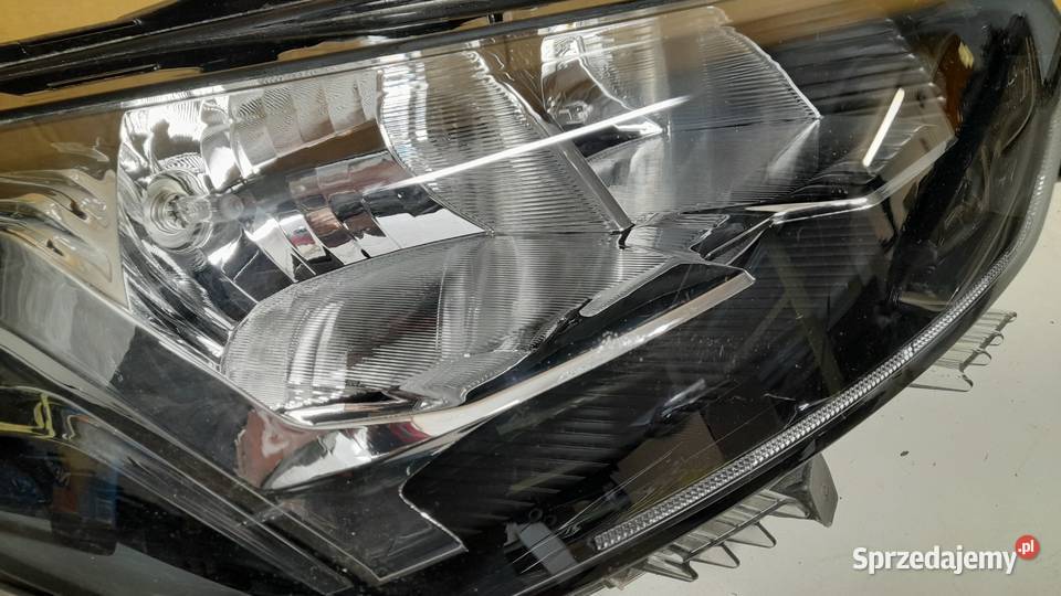 LAMPA PRZÓD PRZEDNIA PRAWA PEUGEOT 208 II prawe Lampy przednie Goleniów