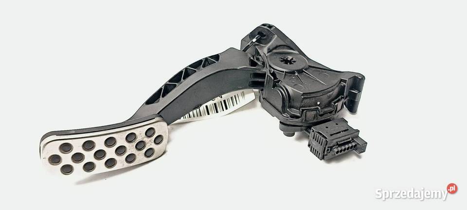 PEDAŁ OPEL INSIGNIA A LIFT 13237356 Lipno