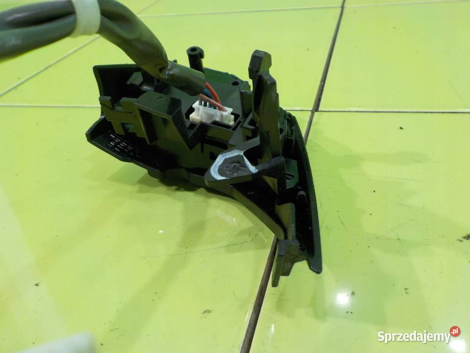 MAZDA 6 GJ III LIFT I 22 D 16r KOMBI 5D Wyposażenie wnętrza Suków