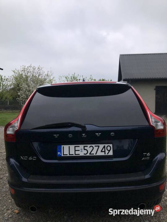 VOLVO XC60 T6 AWD BENZYNAGAZ Cyców