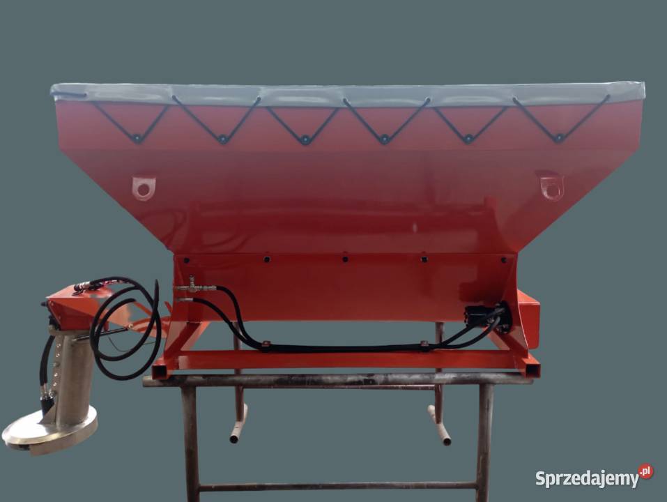 Piaskarka Posypywarka Solarka do piasku 15 m3 Żmigród sprzedam