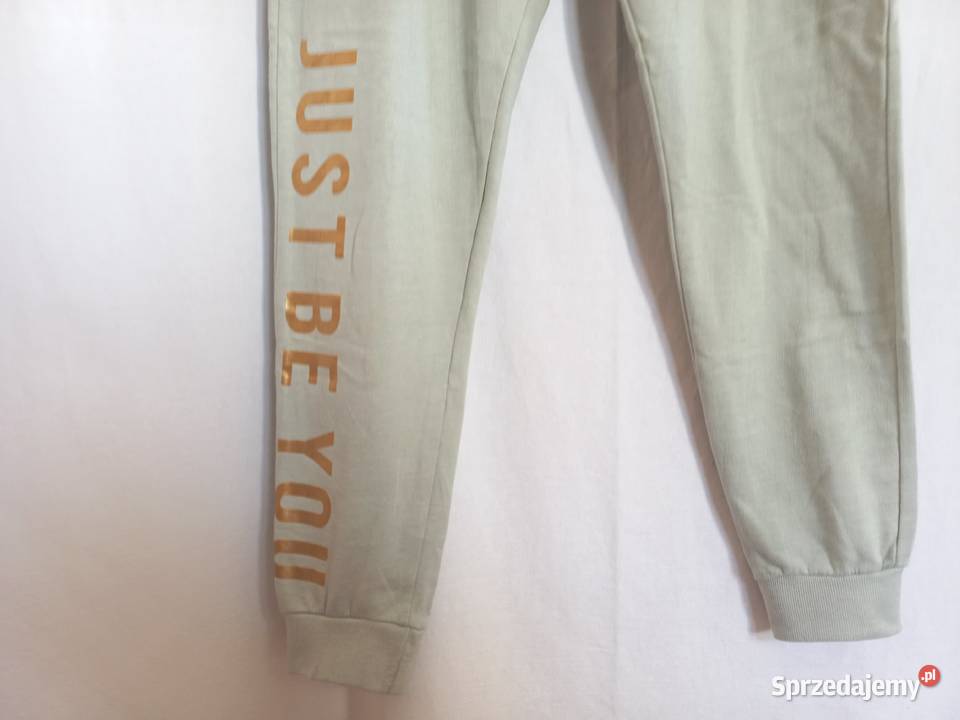 Spodnie dresowe Damskie zielone r 4042 PEPCO Rozmiar 42(XL) sprzedam