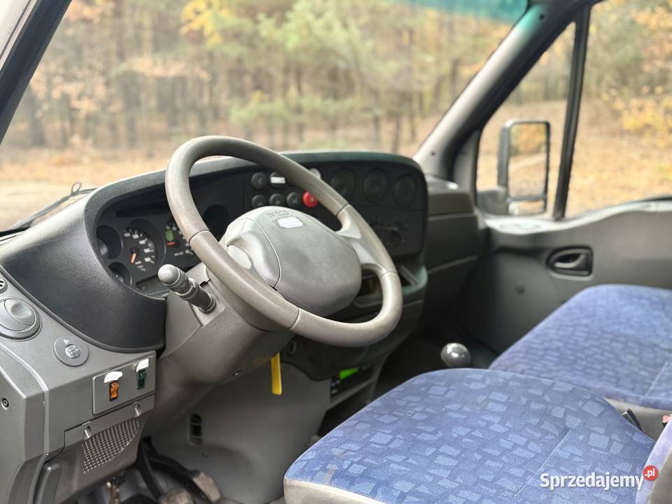 Iveco Daily 40C15 28 Dmc 3500 Doka Rok produkcji 2003 Motoryzacja Zwoleń sprzedam