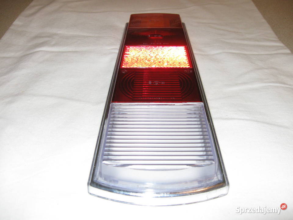 Nowy klosz lampy tylnej Skoda 100110pierwsza osobowe Ruda Śląska