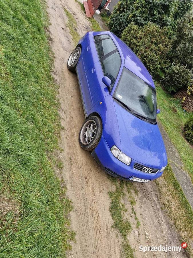 Audi A3 niebieska Łomża