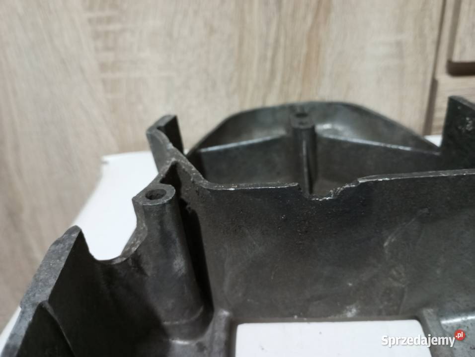 POKRYWA DEKIEL ZAPŁONU WSK 175 SILNIK 059 SPORT Pozostałe