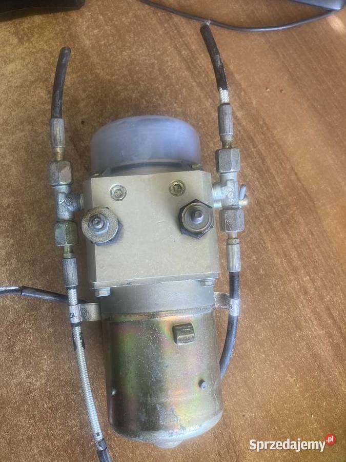 vw golf 1 cabrio pompa hydrauliczna dachu