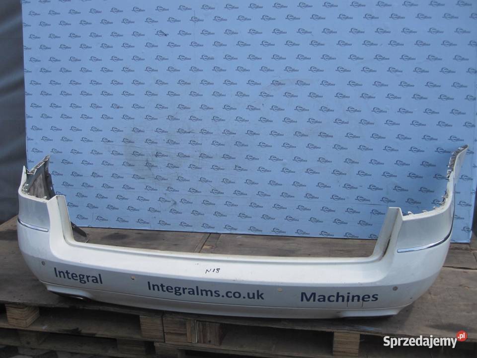 MERCEDES E IV W212 12r zderzak tył sprzedam