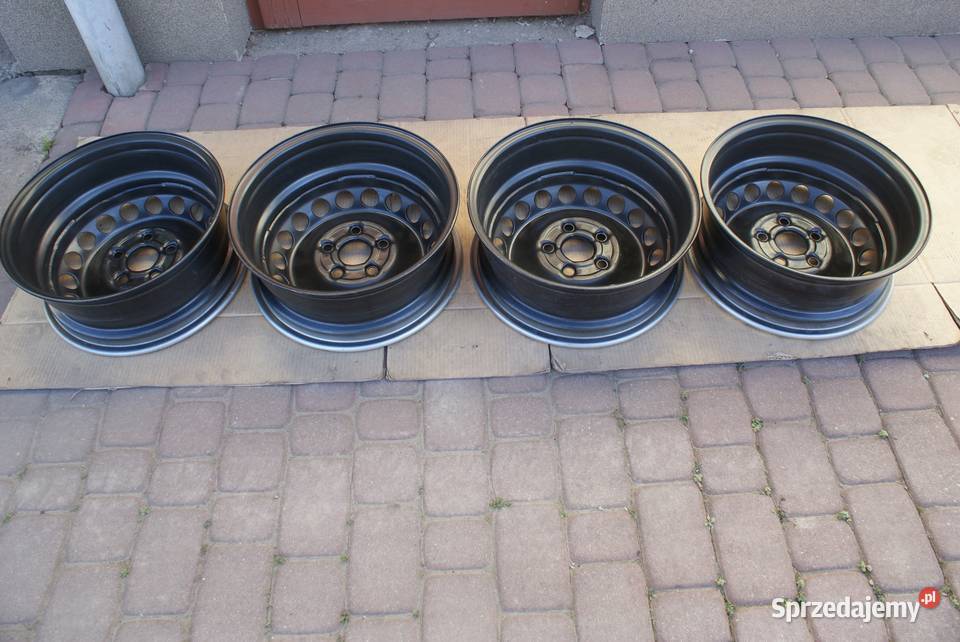 Stalowa 7Jx17 cal 5x120x651 ET55 VW Transporter Dynów