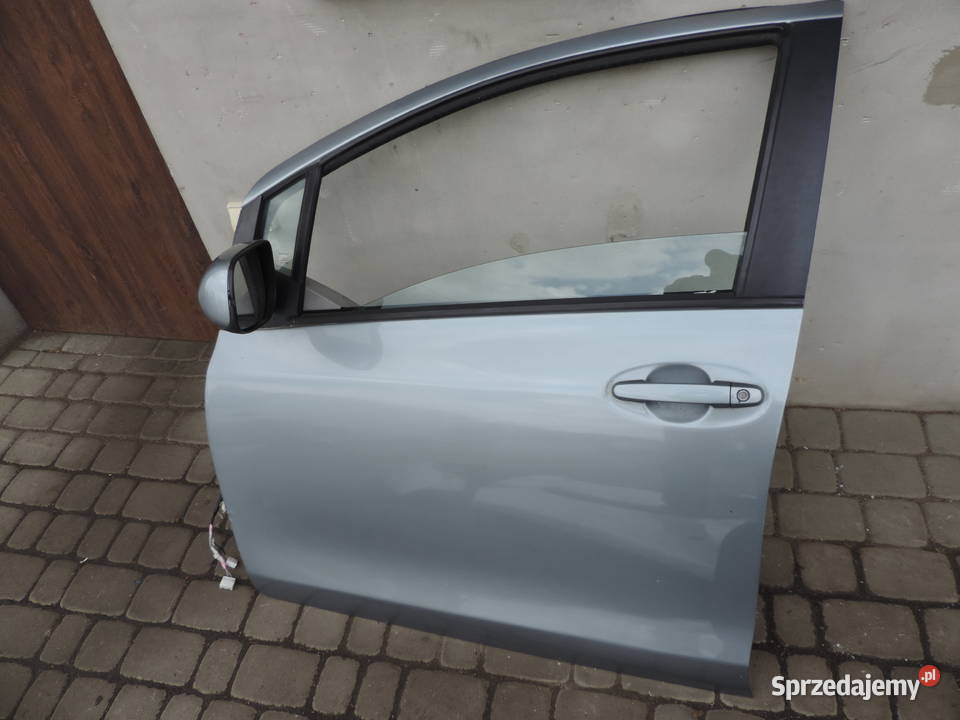 DRZWI TYLNE PRZEDNIE TOYOTA YARIS II HB 1F8 Nowy Sącz sprzedam
