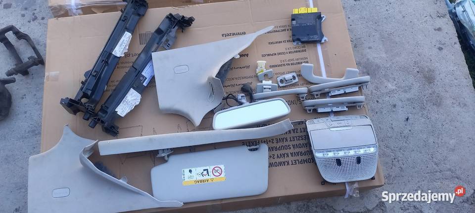 Wnętrze Mercedes w205 kierownica AMG plastiki Mielec sprzedam