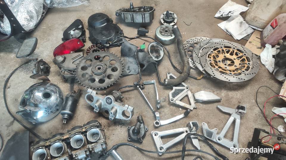 Suzuki bandit 400 części głowica cylinder Białystok
