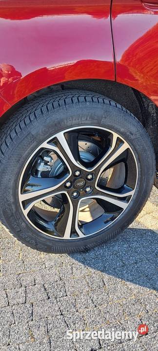 Szybki i Piękny Ford Edge ST 27 V6T 335 2023 komputer pokładowy