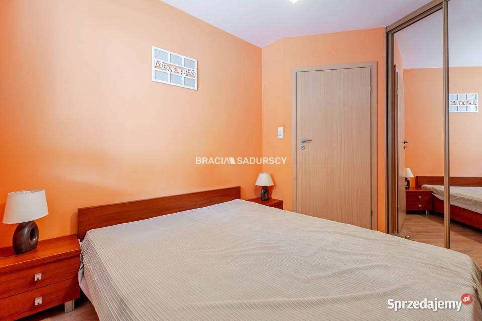 sprzedaży mieszkania Kraków 43m2 2pokojowe 13720zł/m2