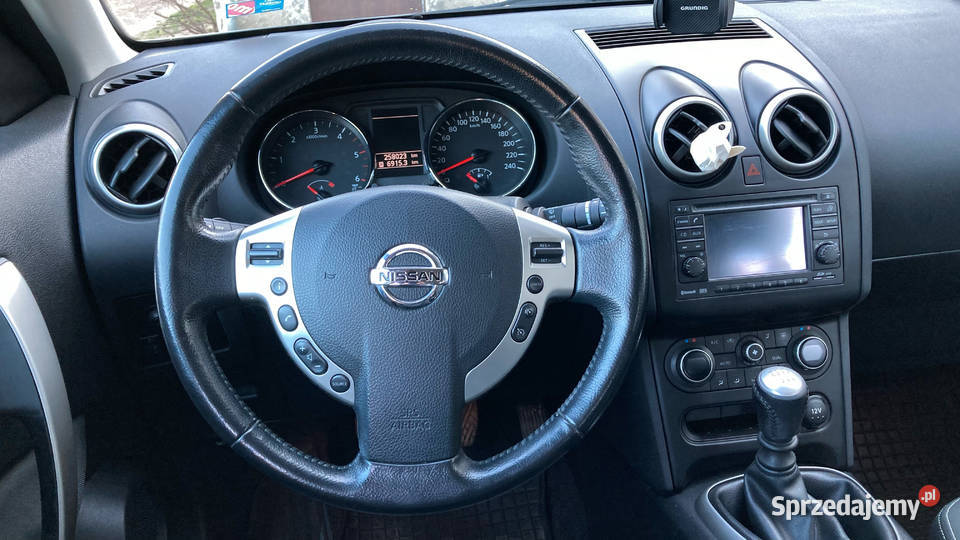 Nissan Qashqai I 2011 POLIFT 16 dCi 130 Manual Szczecin