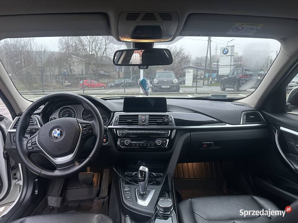 BMW Seria 3 320d xDrive Luxury Line Seria 3 Paterek