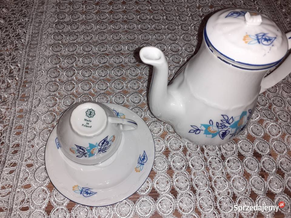 Dzbanuszek i filiżanka ze spodkiem Bogucice
