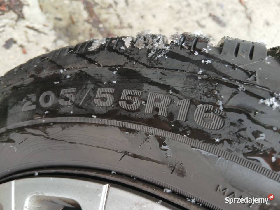 4x OPONY ZIMOWE 20555R16 Dunlop Winter Sport 6mm Szczerbice