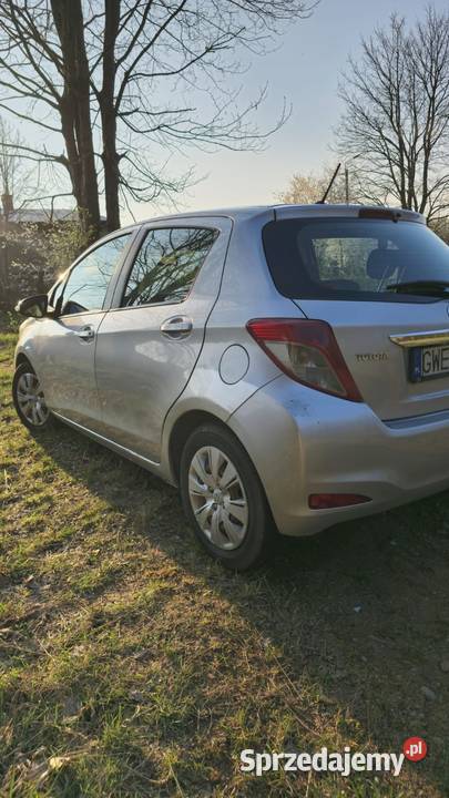 Toyota Yaris III 2013 10 benzyna14500 270300km Wejherowo sprzedam