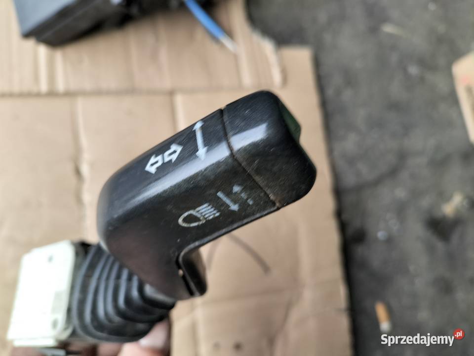 WŁĄCZNIK PRZEŁĄCZNIK ŚWIATEŁ MANETKA Opel Vectra Kamień-Kolonia