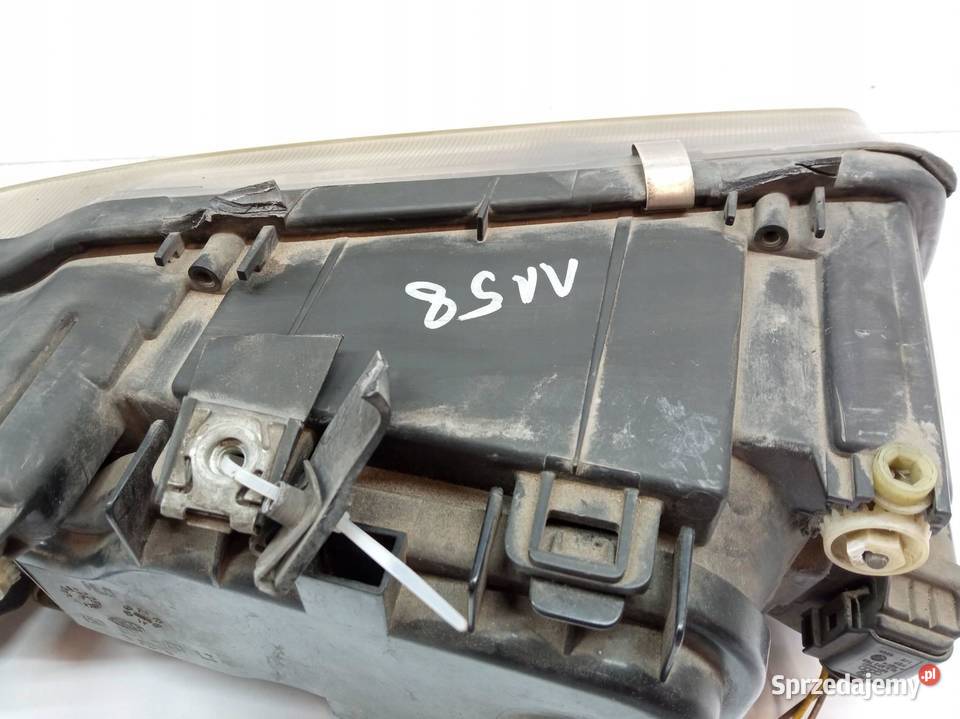 LAMPA PRZÓD LEWA EUROPA LIFT Audi A3 I 19962003
