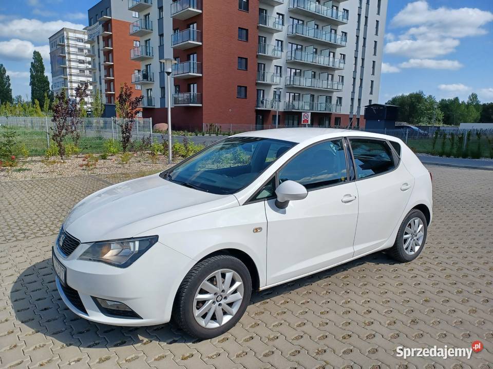Seat Ibiza 12 TSI 105 2014r bezwypadkowy książka Bydgoszcz